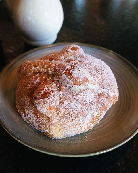 Pan de muerto Piel Canela Montreal Canada